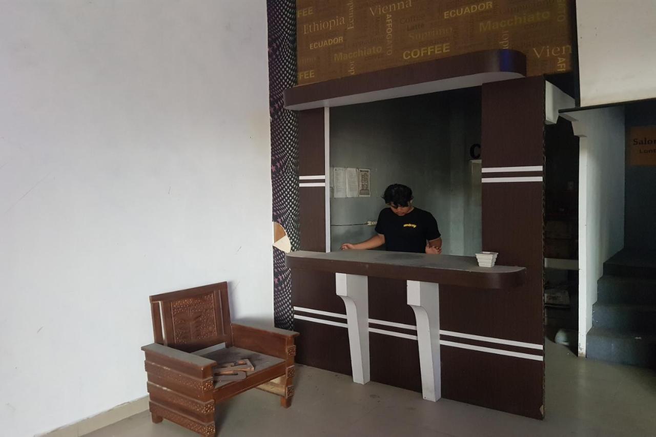 Oyo 91647 Sanina Residence Pematangsiantar Esterno foto